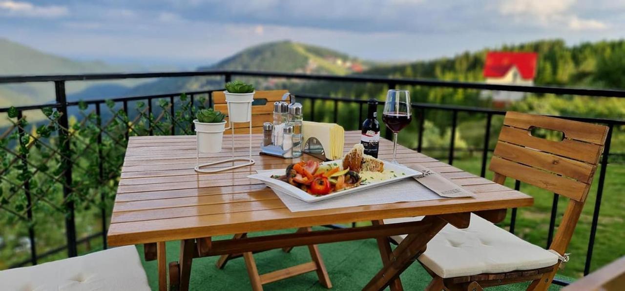 Pensiunea Belvedere Ranca Esterno foto